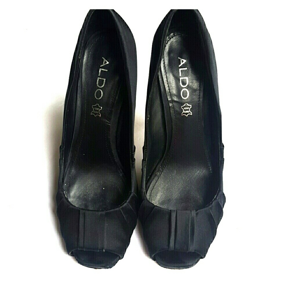 Aldo black Satin peep toe pums/shoes Size-8  uk38